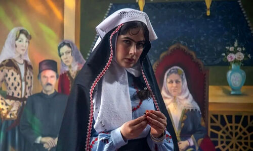 فرزانه فرنام با استایل مانکنی بی‌نظیر خارج از قاب سریال «بامداد خمار» دیدنی شد!