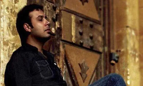 محسن چاوشی با آهنگ جدید «عجب اومدی» دل‌ها را به زمستان سرد برد!
