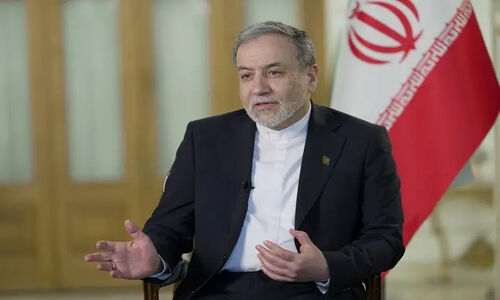 عراقچی فاش کرد؛ ایران چگونه در برابر جنگ روانی بی‌رحمانه آماده می‌شود؟
