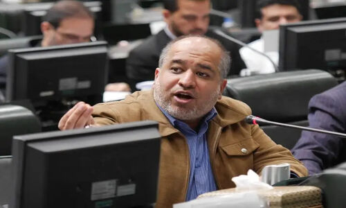خضریان هشدار داد: تالار دوم ارزی یعنی سپردن بازار به انحصارگران! چرا از سرنوشت همتی درس نمی‌گیریم؟