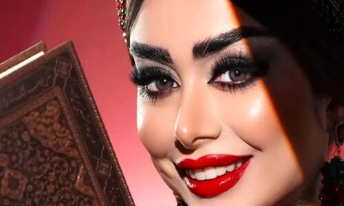 ترانه‌های شاد بانوان در شب یلدا با استایل سنتی و میکاپ اروپایی که همه را مجذوب کرد!