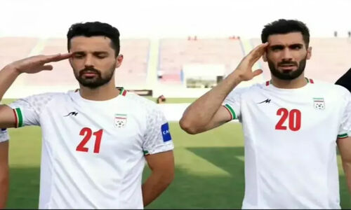سلام نظامی تیم ایران با سرود ملی