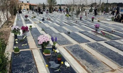 چرا آرامستان شهرکرد پس از کرونا دوباره به کانون اعتراضات تبدیل شد؟
