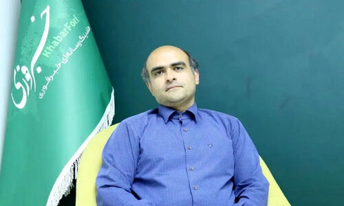 چرا گفتگوهای خبری در ایران به سرعت به خط‌کشی جناحی تبدیل می‌شوند؟