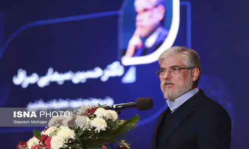 وزیر علوم هشدار داد: سرمایه‌های انسانی کشور قربانی تبعیض می‌شوند؟