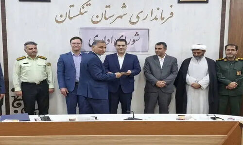 معرفی معاون فرماندار تنگستان و بخشداران مرکزی و دلوار در مراسمی ویژه؛ چه تغییراتی در راه است؟