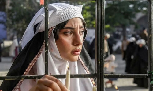 ترلان پروانه با زیبایی خیره‌کننده‌اش در سریال بامداد خمار همه را مجذوب کرد!