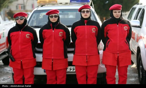 پوشش شبانه‌روزی 54 نقطه برفگیر همدان؛ آماده باش کامل در گردنه‌های سخت‌گذر