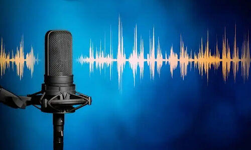چرا شنیدن پادکست جای مطالعه کتاب را می‌گیرد؟ کشف راز توهم دانایی در دنیای دیجیتال!