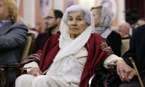 منیر فرمانفرمائیان؛ هنرمندی که هندسه را به زبان جهانی هنر تبدیل کرد