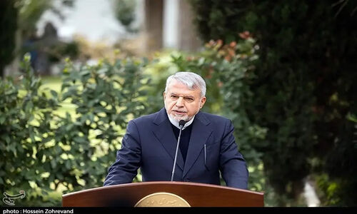عبور گردشگری ایران از رکود منفی 52 درصدی به مثبت 10 درصد