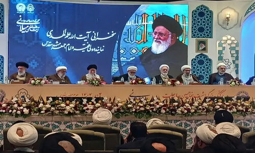 علم‌الهدی: آیت‌الله میلانی؛ مرجعی بی‌بدیل و سمبل مقاومت در برابر طاغوت