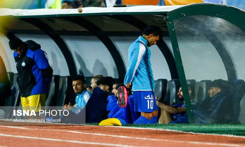 بازگشت جنجالی ۲ استقلالی و راز عدد ۷ در پرسپولیس؛ وقتی فوتبال ایران اخلاق را فراموش می‌کند!