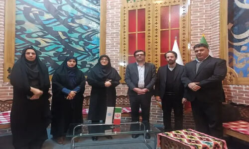 کتابخانه‌های لرستان در بحران اعتبار؛ آیا کتابخانه سیار نجات‌بخش می‌شود؟