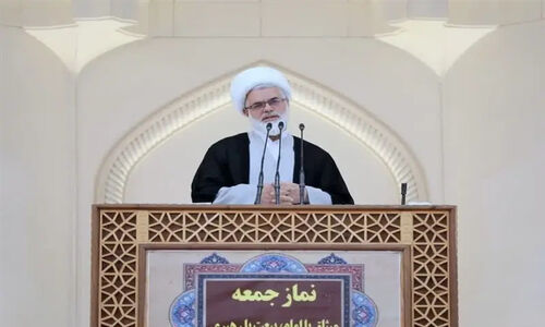 امام جمعه موقت گرگان هشدار داد: برخورد قاطع با محتکران و مخلان بازار در راه است!