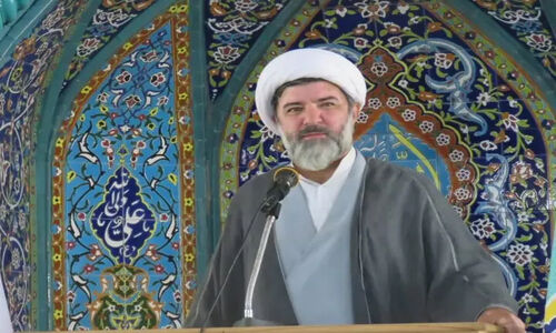 امام جمعه دیباج: انتصاب زن به استانداری سمنان را نپذیریم؛ نگران آینده استان هستیم!