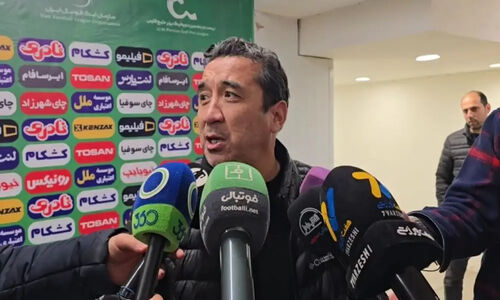 عزیزی: باز هم از سوی هواداران پرسپولیس با فحاشی مواجه شدیم!