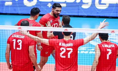 جدال نفس‌گیر شاگردان عطایی با گربه سیاه والیبال در هفته نهم لیگ برتر!