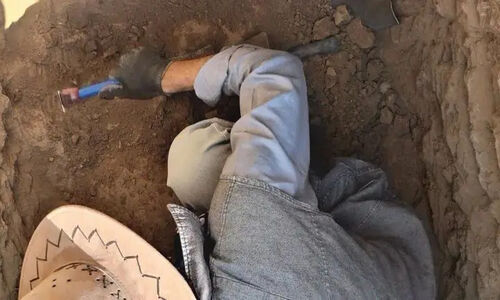 دستگیری باند ۱۰ نفره حفاران غیرمجاز در قلندرآباد؛ کشف تجهیزات حیرت‌انگیز!