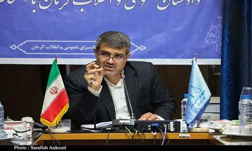 دادستان کرمان هشدار داد: پزشکان متخلف با دریافت زیرمیزی در انتظار برخورد قانونی سخت باشند!