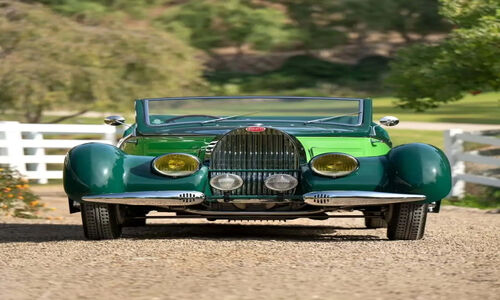 بوگاتی کلاسیک با رنگ «سبز درخت کریسمس» چطور دل هواداران را ربود؟