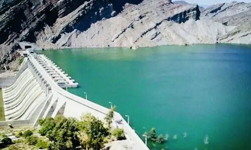 ذخیره ۱۹۵ میلیون مترمکعب آب سیلاب در سد استقلال میناب