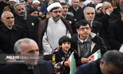 مراسم گرامیداشت یوم‌الله «نهم دی» در حرم مطهر رضوی برگزار شد