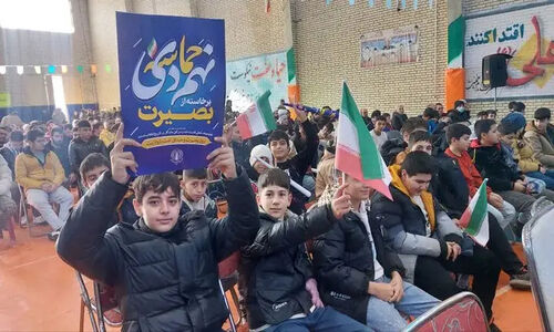 تجدید عهد و پیمان مشگین شهری‌ها با شهدای انقلاب در ۹ دی