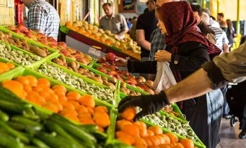 فردا تمامی میادین و بازارهای میوه و تره بار باز است