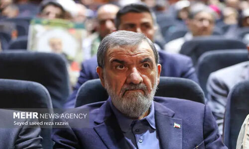 رضایی: توان موشکی ایران قابل مذاکره،قابل توقف و قابل مهار نیست