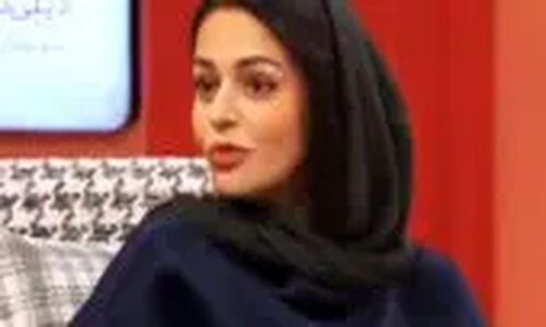 استایل‌ جدید نیلوفر پارسا کنار همسرش به سبک کاراگاه‌ها؛ چه کت و شلوار خفنی پوشیده!