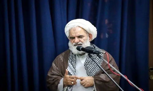 آیت الله درویشی: رزمندگان دفاع مقدس به واسطه نماز به قرب معبود رسیدند