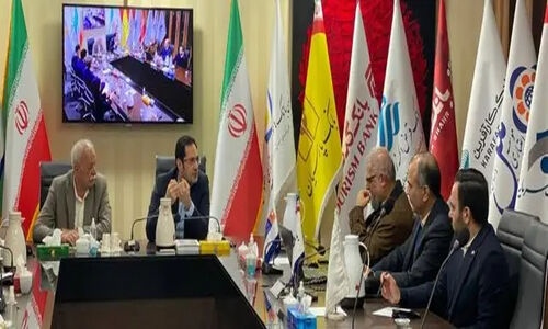 رئیس کانون بانک‌های خصوصی: همه مشکلات اقتصاد را به گردن بانک‌ها نیندازید