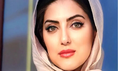فیلم حیرت انگیز از هلیا امامی / اگه تو هم توی تاریک‌ترین روزهای زندگیت هستی و داری میجنگی این صحبت‌های انگیزشی خانم بازیگر رو حتما بببین