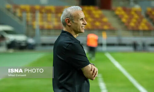 گل‌محمدی: بازیکنی از پرسپولیس در لیست ما نیست