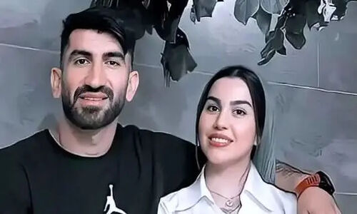 فیلم / اکرم بانو  علیرضا بیرانوند: روز پدر والا پسرم باید برای من هدیه بخره  هم پدرم هم مادر