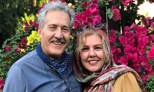 نگاهی به چیدمان شاهانه و شاعرانه خانه افسانه چهره آزاد و همسر هنرمندش؛ آرامشی بی‌نظیر در دل طبیعت