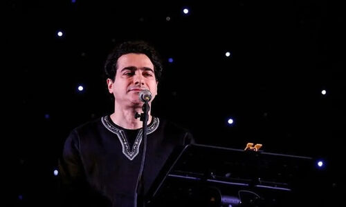 همایون شجریان به خاطر حوادث تلخ، همه کنسرت‌های اروپایی‌اش را لغو کرد!