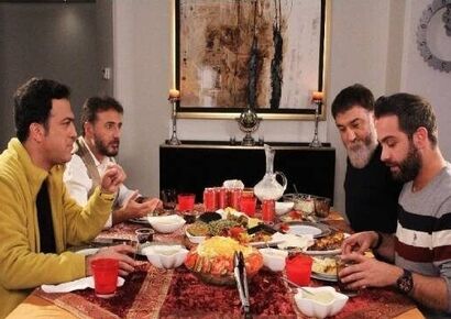 شوخی‌های باحال و خنده دار علی انصاریان با حامد آهنگی و مهمانانش در خانه دلنشین و ایرانی پسندش+ویدئو/ روحش شاد