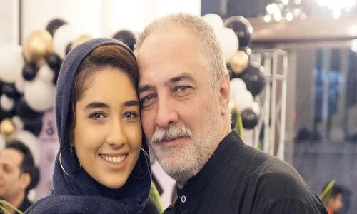 نگاهی به چیدمان منزل هنری و ایرانی پسند «ایرج نوذری» و همسرش / از مبلمان مدرن و دکوری های جذاب تا حضور پر رنگ موسیقی