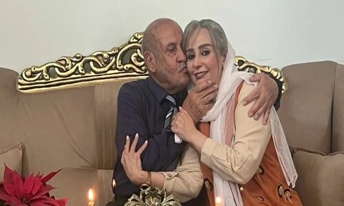 نگاهی به چیدمان سنتی و ایرانی پسند منزل پدری شیوا خسرومهر، بازیگر سریال «بچه مهندس» در سبزوار/ از سماور ذغالی و مبلمان کلاسیک تا بوفه و تابلوهای هنری