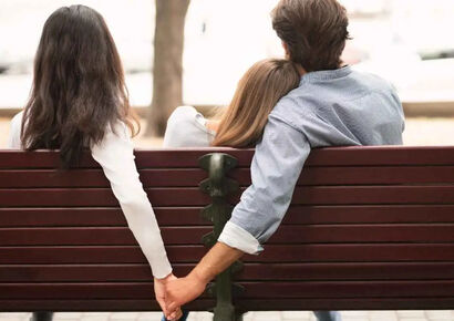 فیلم واقعی از مواجهه زن تهرانی با خیانت شوهرش در خیابان + چند توصیه مهم برای حفظ زندگی مشترک