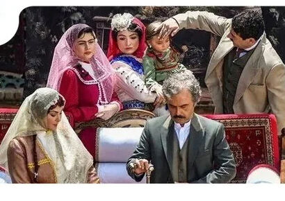 نگاهی به دکوراسیون قاجاری بی‌نظیر در سریال بامداد خمار قسمت اول که همه را شگفت‌زده کرد!