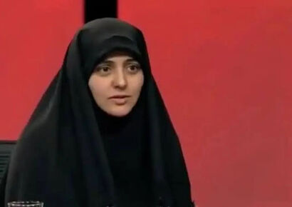 بیوگرافی زینب ابوطالبی مجری زن صدا و سیما که گفت هرکی نمی‌خواد بذاره بره