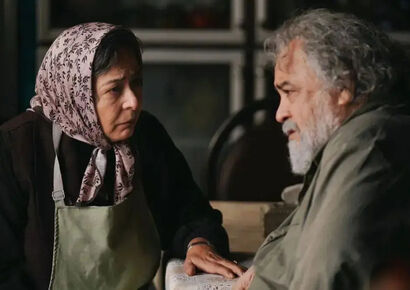 بازیگران فیلم کافه سلطان با خلاصه داستان و بیوگرافی