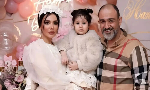عکس ها / نگاهی به چیدمان مدرن خانه مهران غفوریان با سلیقه همسر زیبایش/ از تابلوی مینیاتوری تا دکور آجری  با آشپزخانه ای با طرح چوب و بیلیارد خانگی