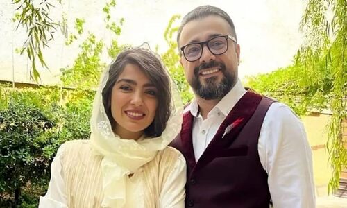 قاب خانوادگی مونا کرمی و سپند امیرسلیمانی با حضور پسر کوچکش حامی