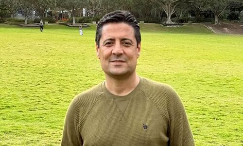 بیوگرافی علیرضا فغانی و همسرش باوقارش +عکس‌های شخصی