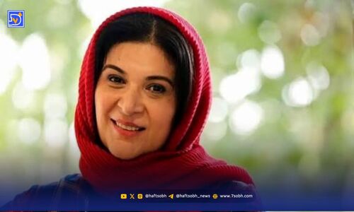 واکنش احساسی ریما رامین فر به سنگ قبر مادرش!