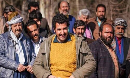 (عکس) شیطنت بامزه پاشا جمالی، مهیار سریال نون خ هنگام عکس گرفتن